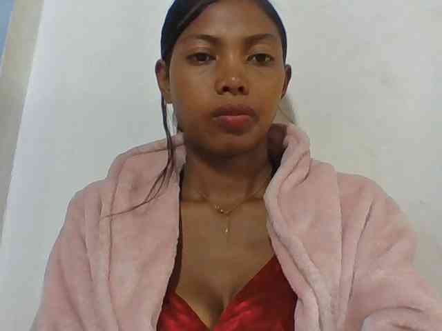 Layah7 webcam