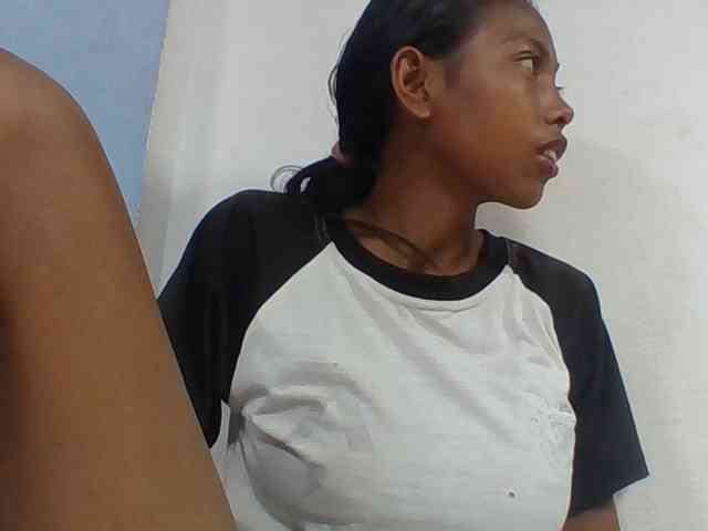 Layah7 webcam