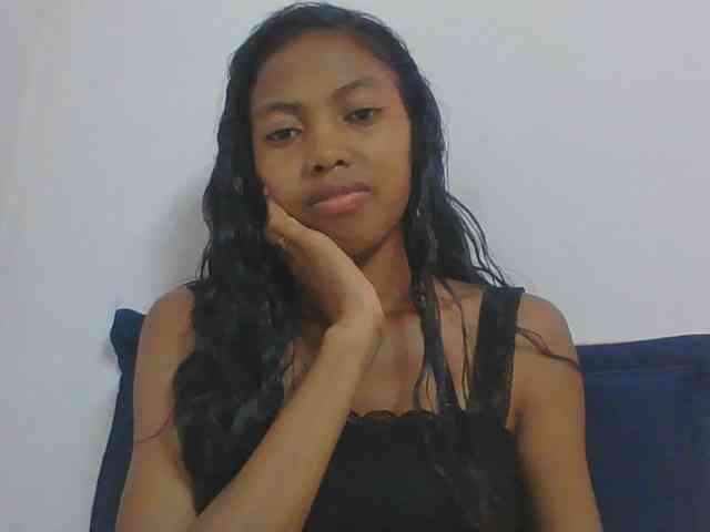 Layah7