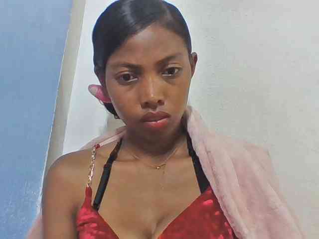 Layah7 webcam