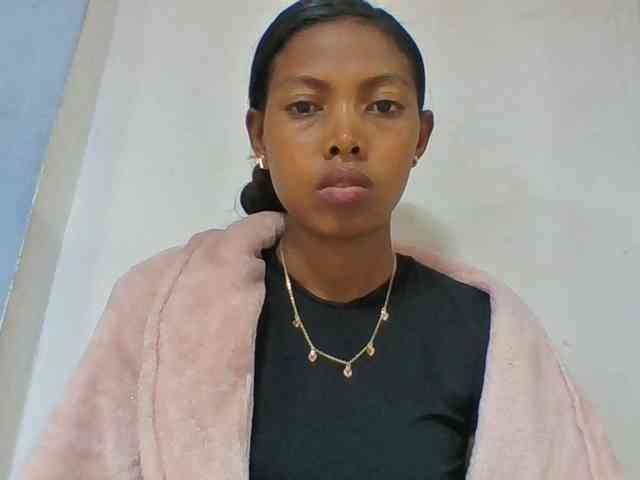 Layah7 webcam