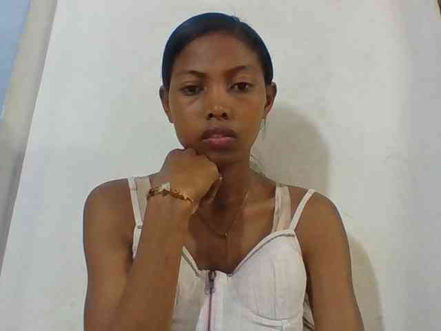 Layah7 webcam