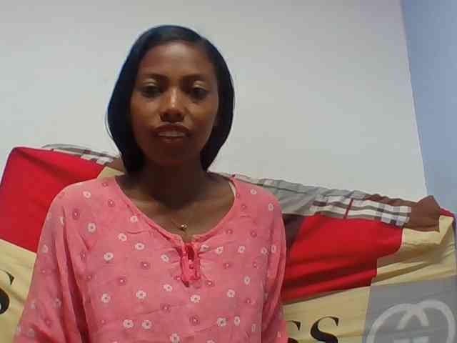 Layah7 webcam