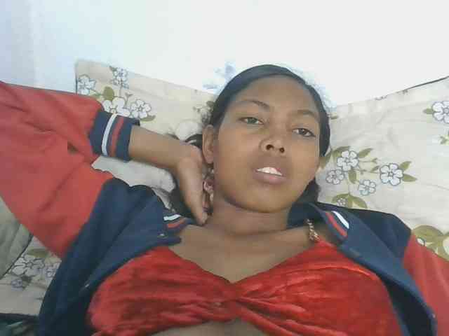 Layah7