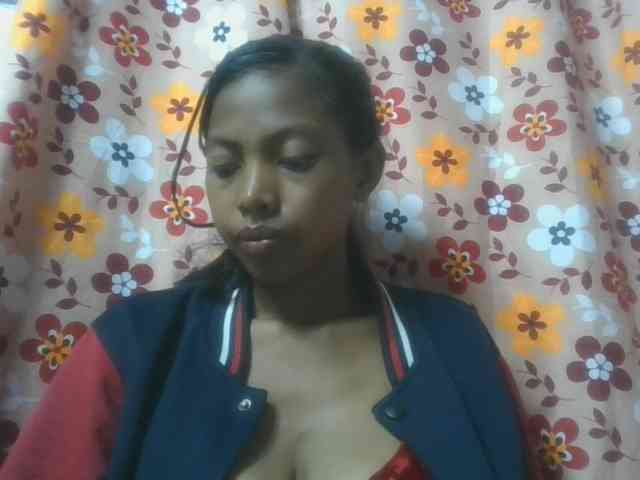 Layah7 webcam