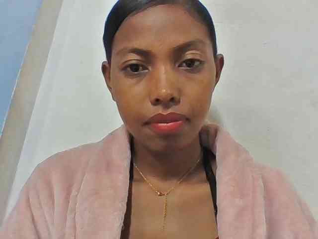 Layah7 webcam