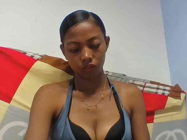 Layah7 webcam