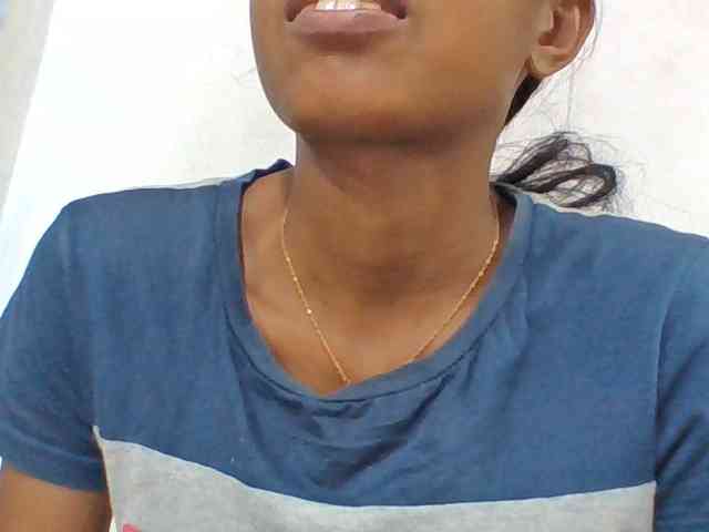 Layah7 webcam