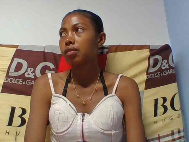 Layah7 webcam