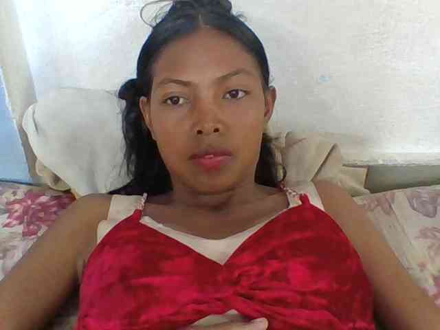 Layah7 webcam