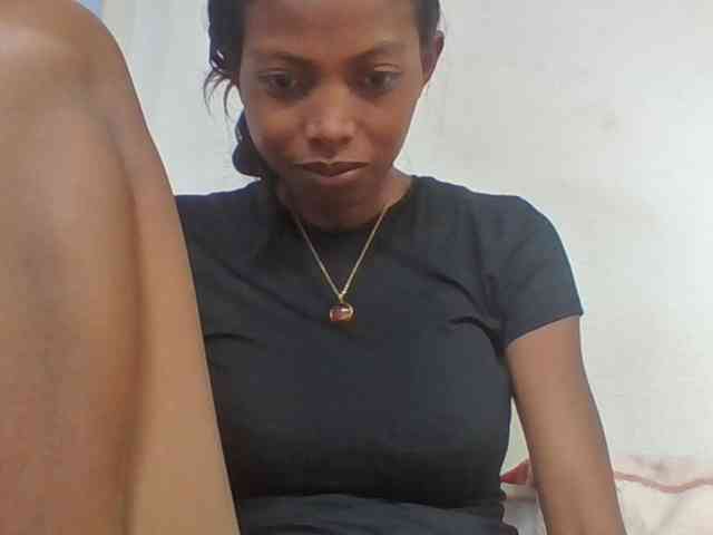 Layah7 webcam