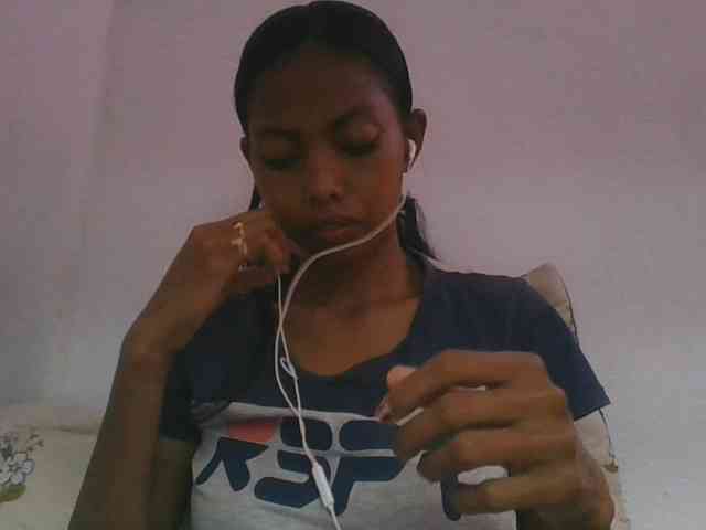 Layah7 webcam