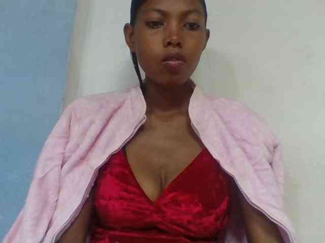 Layah7 webcam