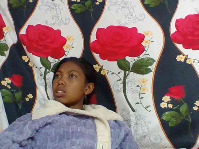 Layah7 webcam