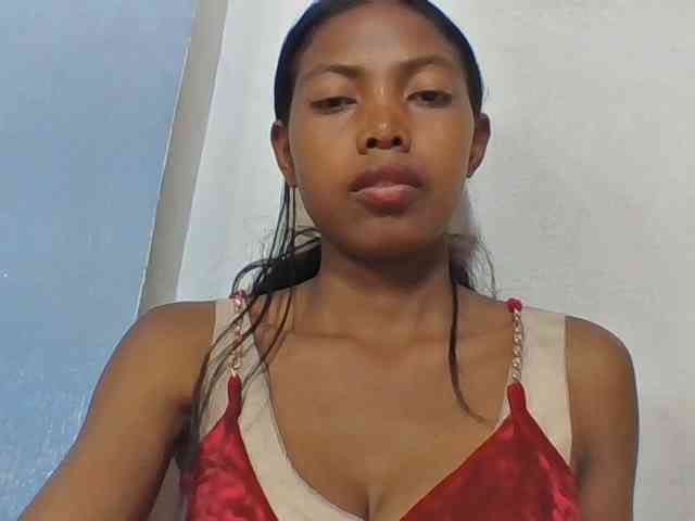 Layah7 webcam