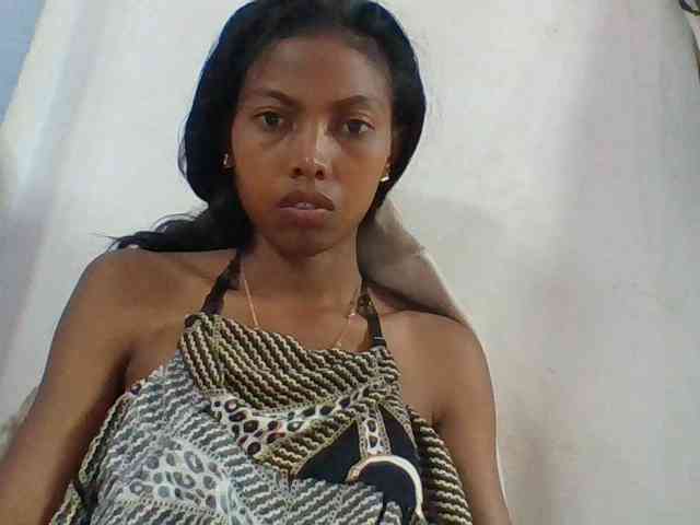 Layah7 webcam