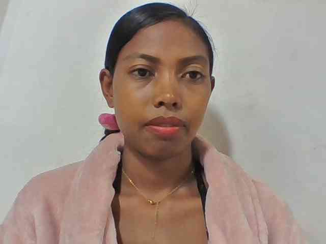 Layah7 webcam