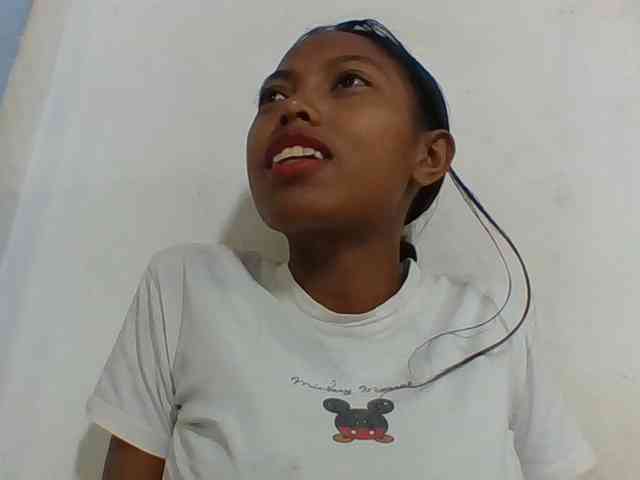 Layah7