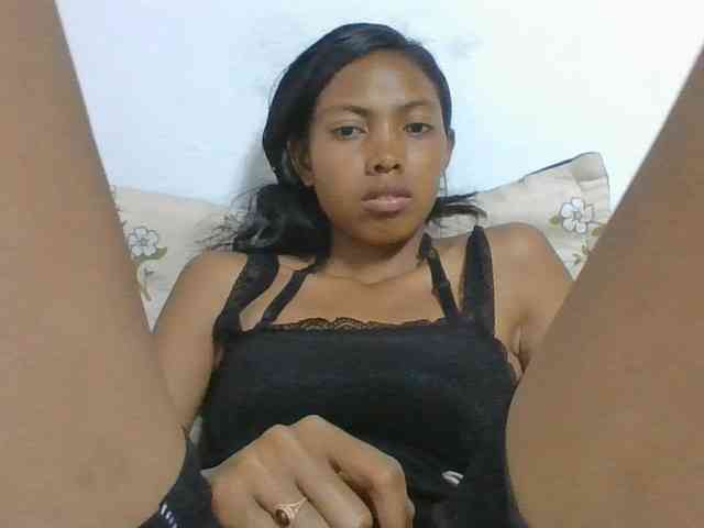 Layah7 Layah7