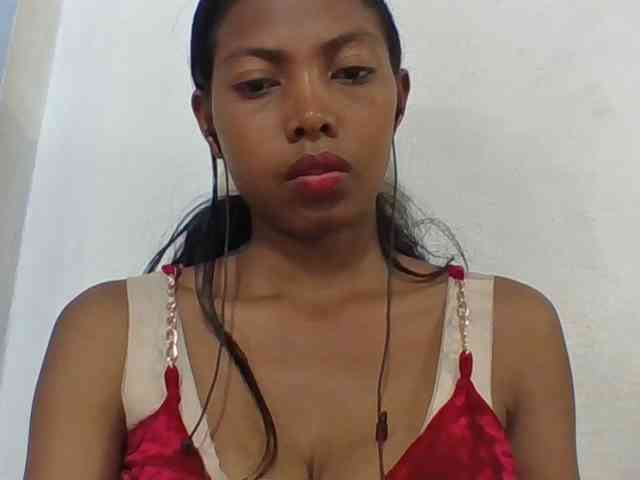 Layah7 webcam