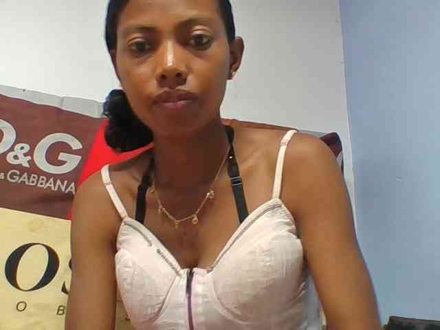 Layah7 webcam