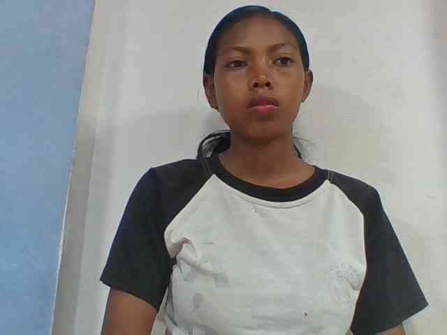 Layah7 webcam