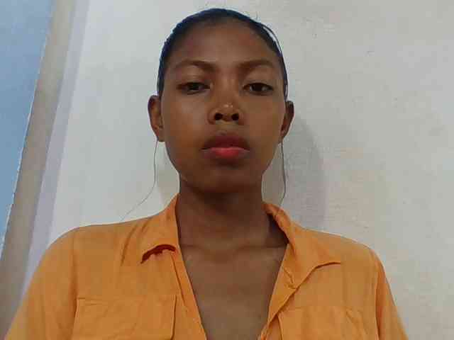 Layah7 webcam