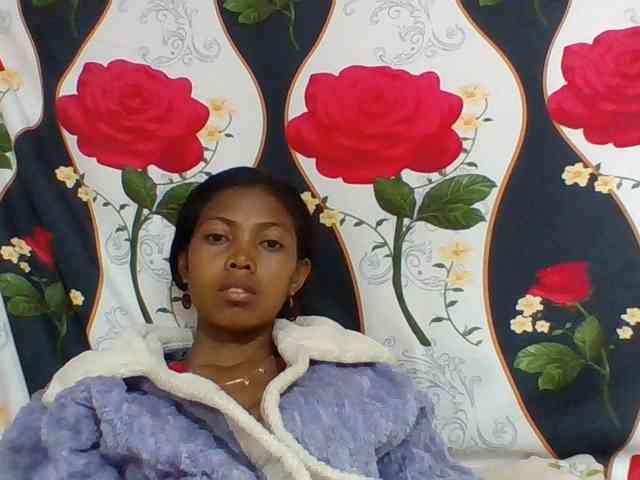 Layah7 webcam