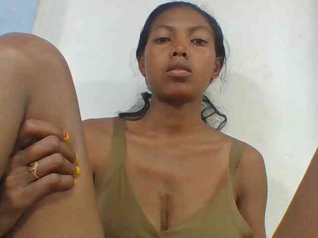 Layah7 webcam