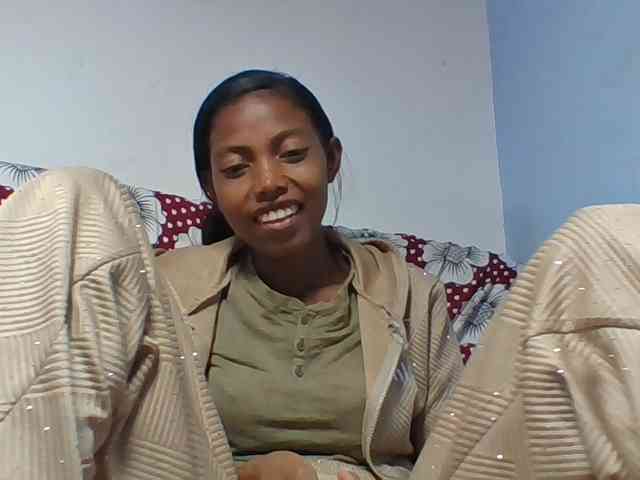 Layah7 webcam