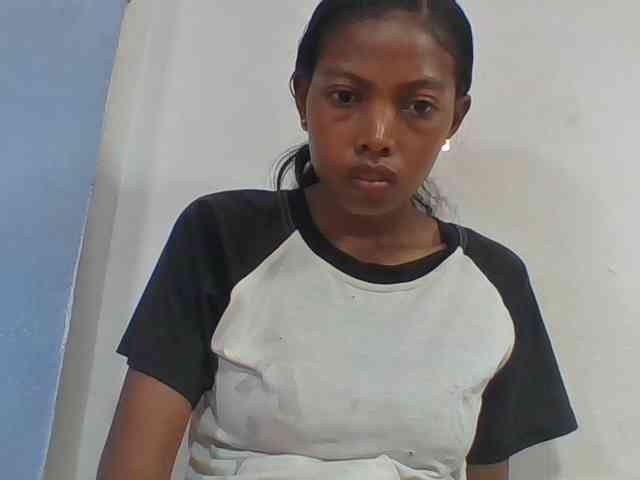 Layah7 webcam