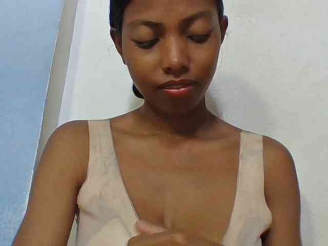 Layah7 webcam