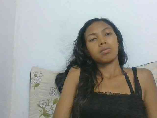 Layah7