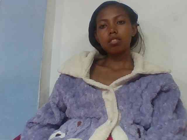 Layah7 webcam