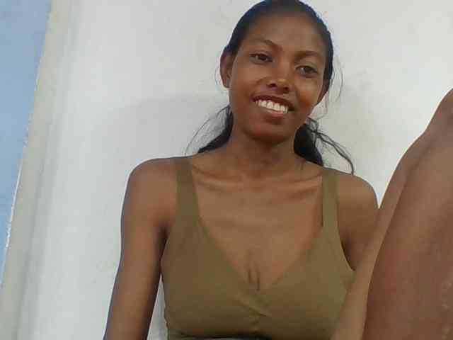 Layah7 webcam