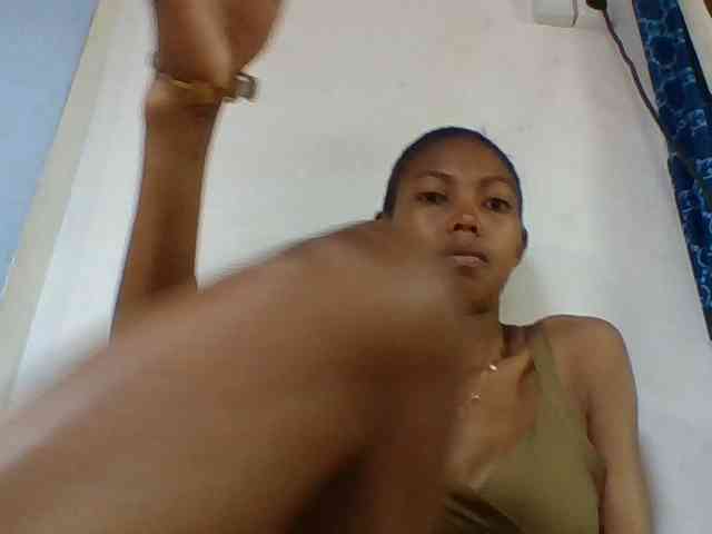Layah7 webcam