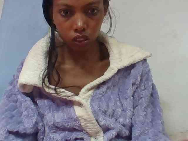 Layah7 webcam