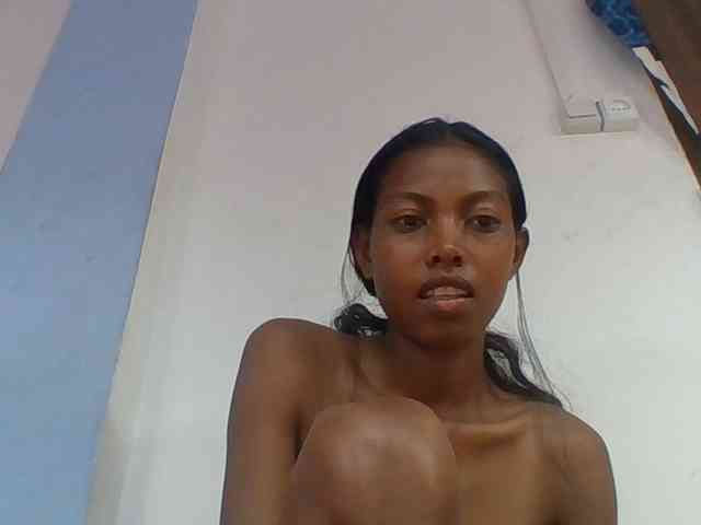 Layah7 webcam
