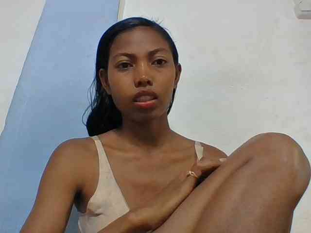 Layah7 webcam