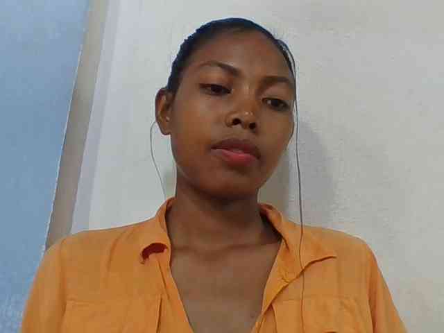 Layah7 webcam