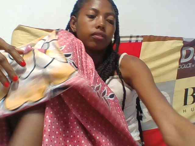 Layah7 Layah7
