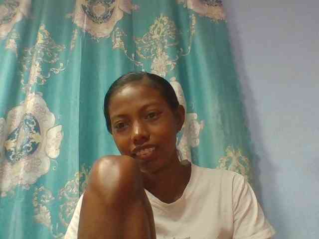 Layah7 webcam