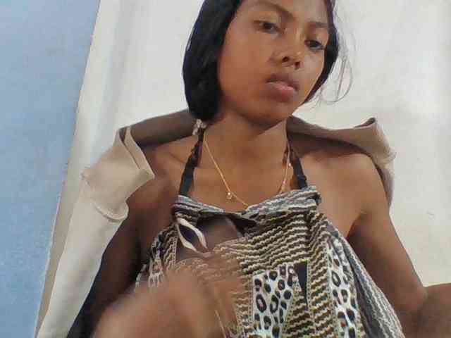 Layah7 webcam