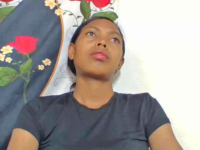 Layah7 webcam