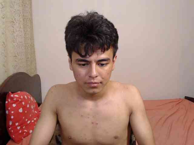 Saker121 Sex Cam Show