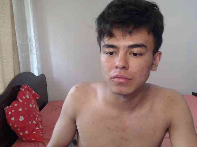 Saker121 Sex Cam Show