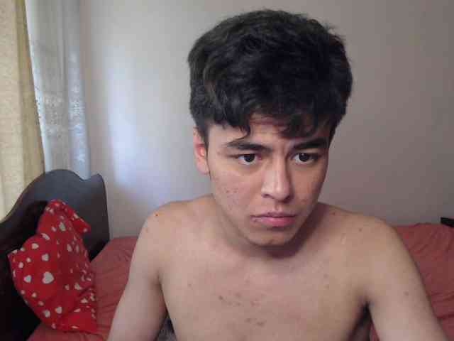 Saker121 Sex Cam Show