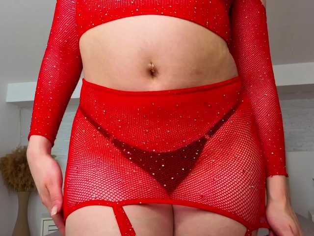 Kris-Crystal live cam on BongaCams
