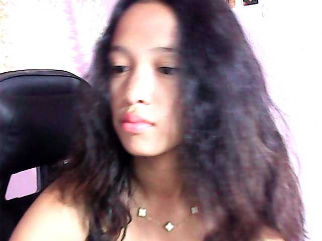 Gaby-Faith, en vivo ahora en BongaCams