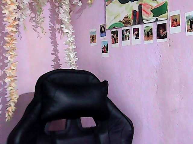 Gaby-Faith live cam on BongaCams